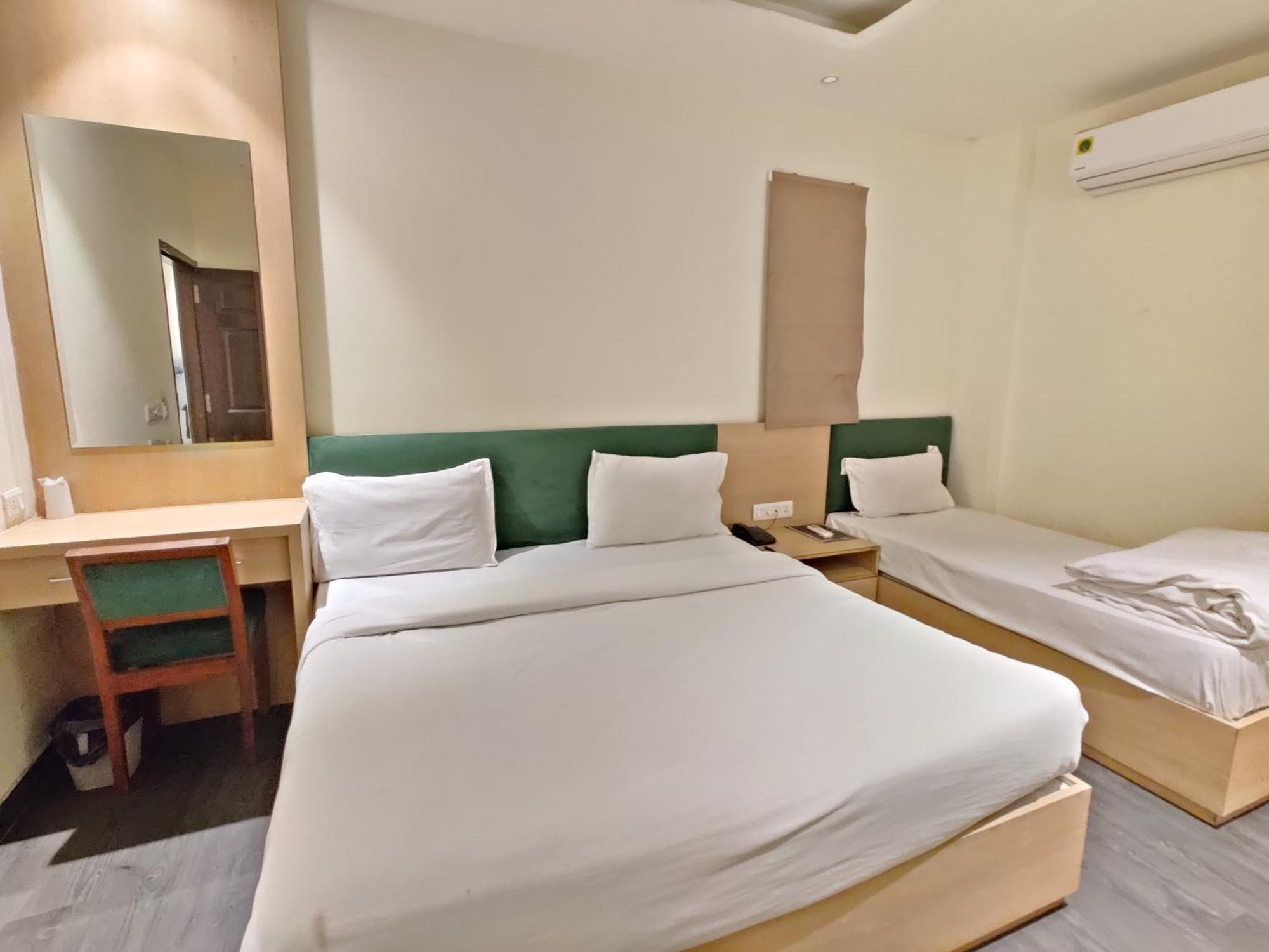 Hotel Dua Grand By Dua Hospitality -300 Meters From Golden Temple Amritsar Exterior photo