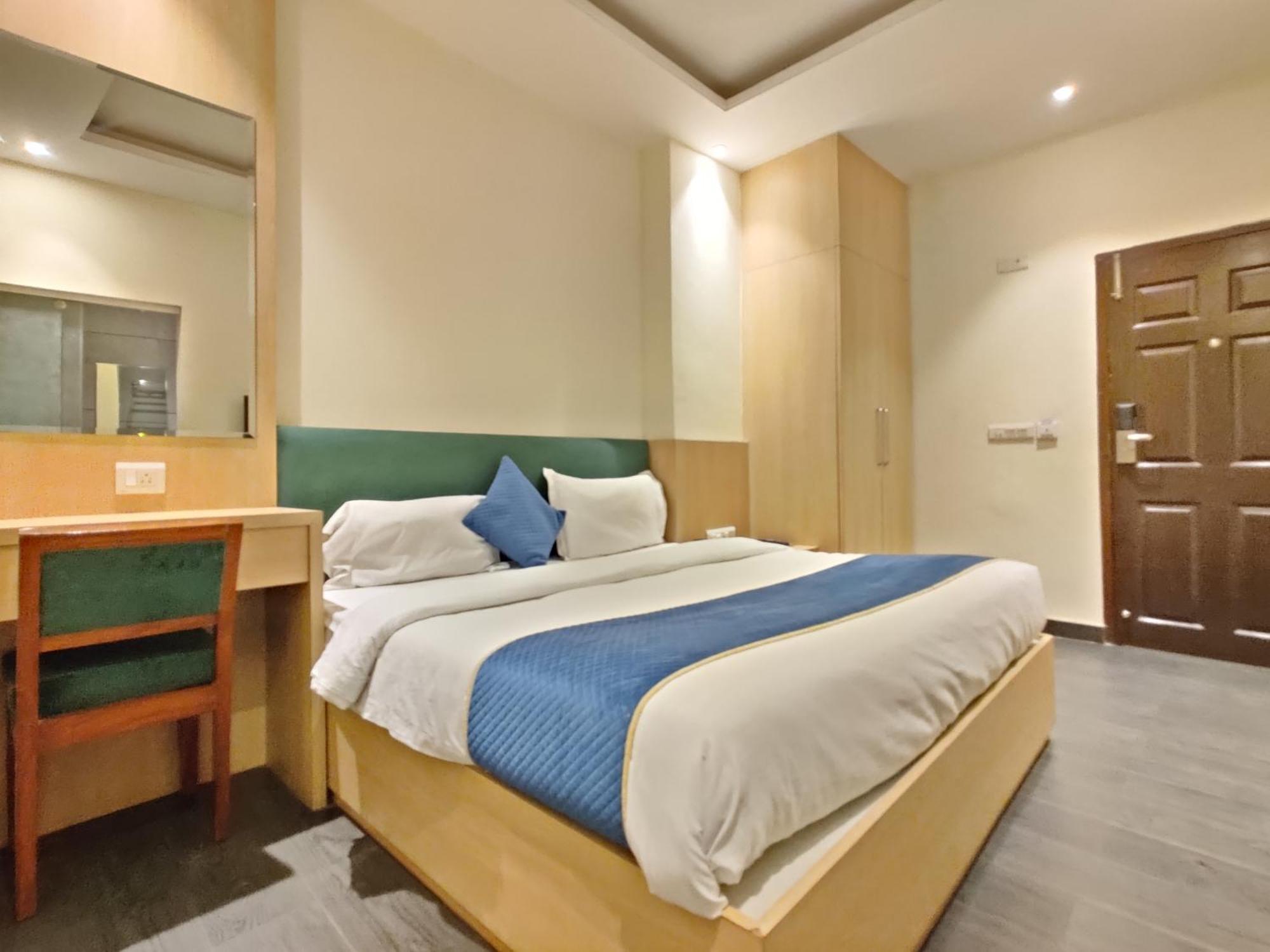 Hotel Dua Grand By Dua Hospitality -300 Meters From Golden Temple Amritsar Exterior photo
