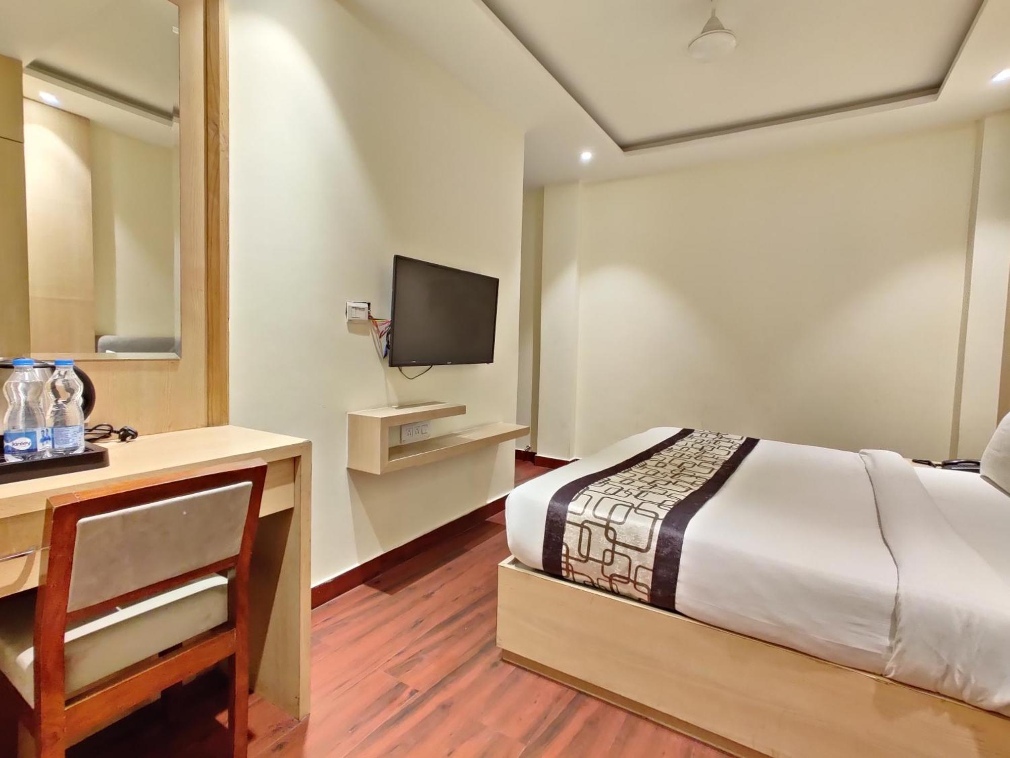 Hotel Dua Grand By Dua Hospitality -300 Meters From Golden Temple Amritsar Exterior photo
