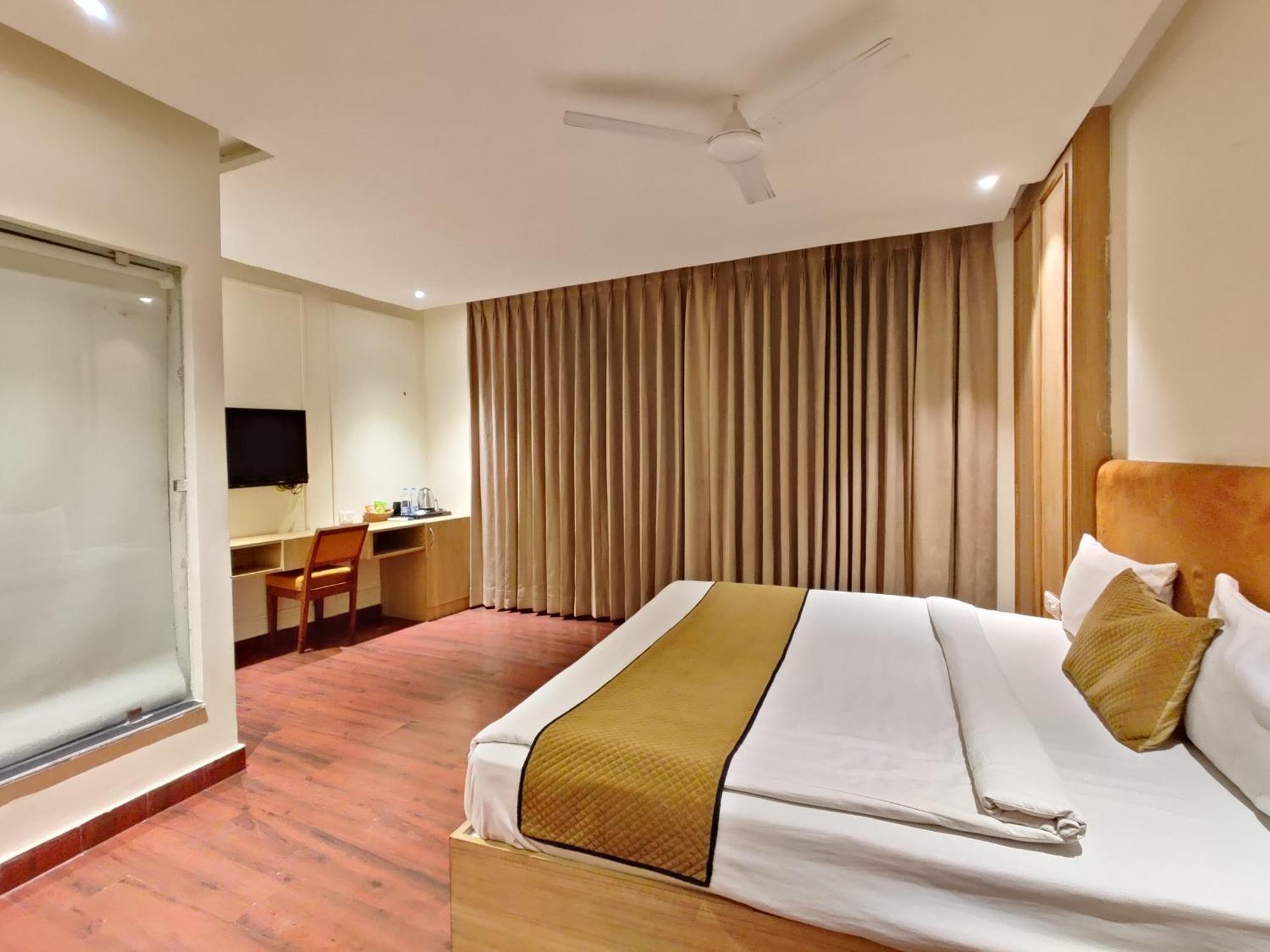 Hotel Dua Grand By Dua Hospitality -300 Meters From Golden Temple Amritsar Exterior photo